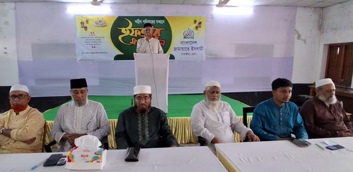৪২ শহীদ পরিবারের মাঝে সাতক্ষীরা জামায়াতের ঈদ উপহার বিতরণ